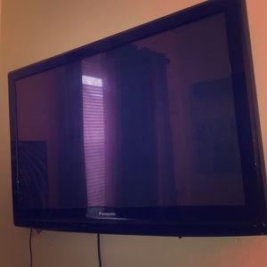 52” Panasonic TV